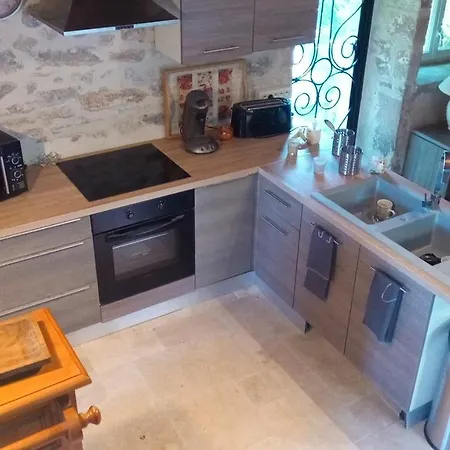 B&B Maison Grandes Avec Cuisine -jardin -terrasse-bbq *